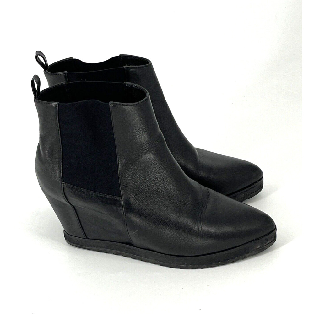 Claetyn Wood Boots Womens 8.5 Black Chelsea Leather Hidden Wedge Bootie 39EU